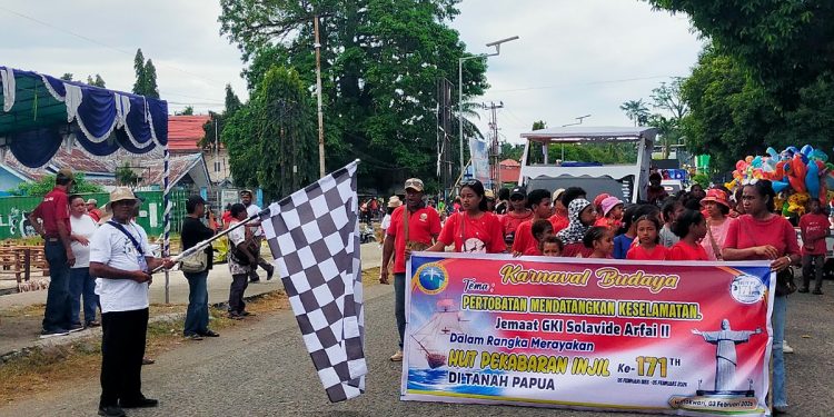 Pawai Budaya Meramaikan HUT Pekabaran Injil Ke-171