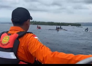 Insiden Perahu Terbalik dan Mati Mesin Selama HUT PI Ditangani SAR Manokwari