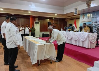 Pasca Penyerahan DPA, Sekda Papua Barat Tekankan Pentingnya Prosedur Administrasi Teknis