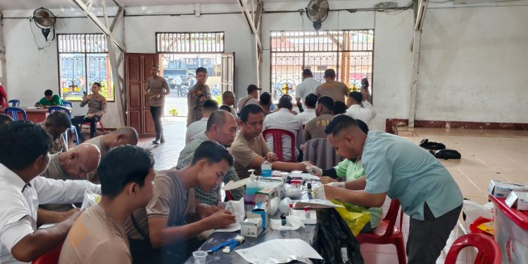Personel Polresta Manokwari Ikuti Pemeriksaan Kesehatan Berkala Tahun 2026
