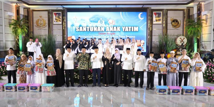 Menteri Nusron Sampaikan Ceramah Agama di Korps Marinir TNI AL Cilandak: Al-Qur’an Jadi Petunjuk bagi Manusia