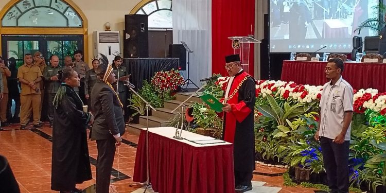 Lengkapi Struktur Pimpinan, Frins Bernard Indow Resmi Jabat Wakil Ketua III DPR-PB