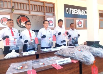 Ditresnarkoba Polda PBD Ungkap Dua Kasus Narkoba, Sita 1,27 Gram Sabu dan 7.968 Gram Ganja