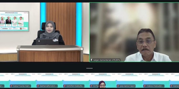Gelar Webinar Nasional Soal Pengadaan Barang/Jasa, Sekjen ATR/BPN: Prinsip Utamanya adalah Transparansi