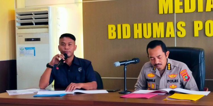 Sebar Video Syur Mantan Disertai Ancaman, 3 Pria Diciduk Polisi