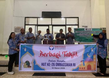 Bersamaan Bulan Ramadhan, Ombudsman Papua Barat Rayakan HUT ke-26 dengan Berbagi Tahjil