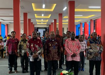 Restrukturisasi Jabatan, Bupati Mansel Serahkan Surat Perintah Tugas kepada 88 ASN  