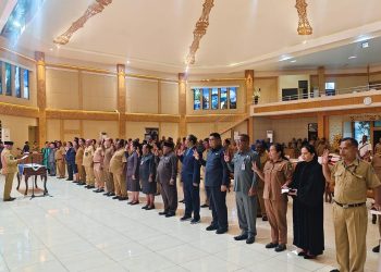 Lantik Pejabat Administrator dan Pengawas, Mandacan: Jabatan Adalah Amanah dan Kepercayaan