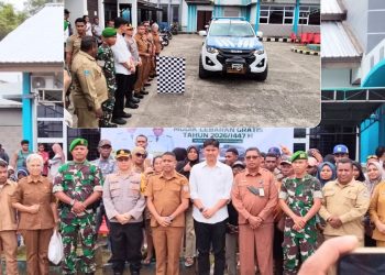 Bupati Yohanis Manibuy Melepas Rombongan Mudik Lebaran 2026