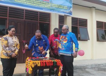 Pemkab Manokwari Tambah Fasilitas Sapras Pendukung di SMP Negeri 22 Satu Atap Mubri