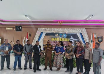 Bupati Hermus Buka Raker BKAG Manokwari