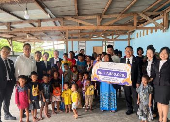 Berkah Ramadan Berlanjut, Aston Niu Manokwari Salurkan Bantuan ke Dua Panti Asuhan