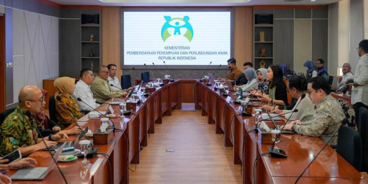 Kementerian ATR/BPN Komitmen Bantu Mekanisme Legalitas Tanah untuk Kebun Pangan Lokal Perempuan