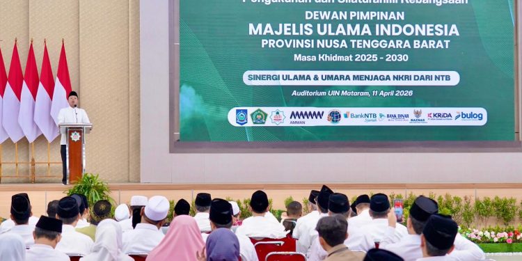 Hadiri Pengukuhan MUI NTB, Menteri Nusron Tekankan Prinsip Kebermanfaatan dalam Pengabdian