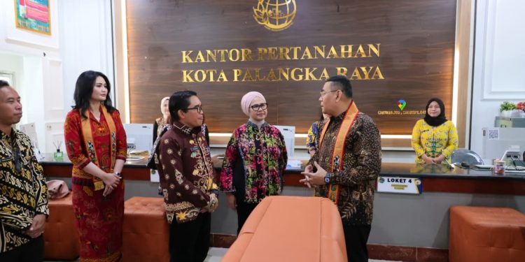Wamen Ossy Tinjau Kantah Kota Palangkaraya: Ingin Layanan Pertanahan Semakin Memudahkan Masyarakat