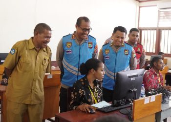 Pantau Ujian CAT Psikologi Casis Bintara Polri T.A 2026, Kapolda Papua Barat Tekankan Integritas dan Transparansi