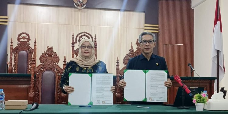PN dan SLB Negeri Manokwari Tandatangani MoU Penyediaan Layanan bagi Penyandang Disabilitas