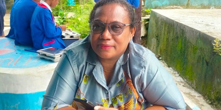 TKA di SMPN 3 Manokwari Berjalan Lancar Meski Terbatas Ruang Kelas