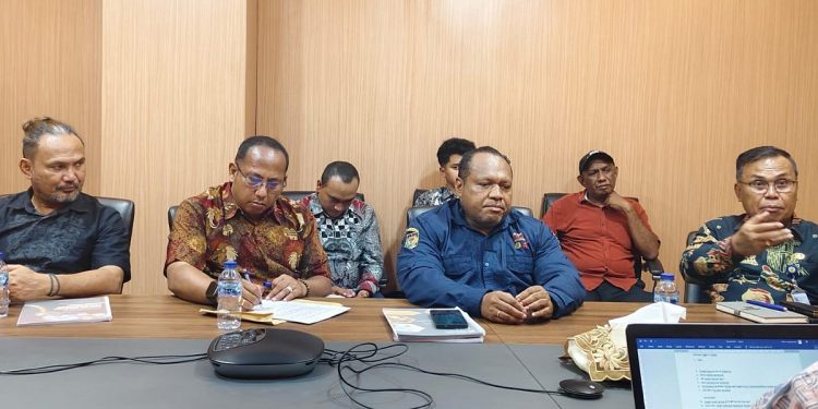 Usai Gubernur Temui Menko Airlangga, Kadis ESDM Papua Barat Gelar Rapat Teknis Bersama Dirjen Minerba