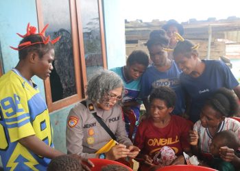 Pulihkan Psikis Warga, Polda PBD Gelar Trauma Healing di Tambrauw