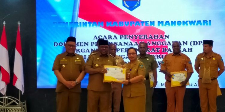 Ada ‘Pungli’, Kepala Sekolah akan Diganti