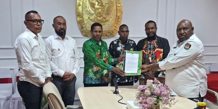 Ketua KPU Pegaf Pertanyakan Tindak Lanjut Hasil Pleno Pergantian Sekretaris