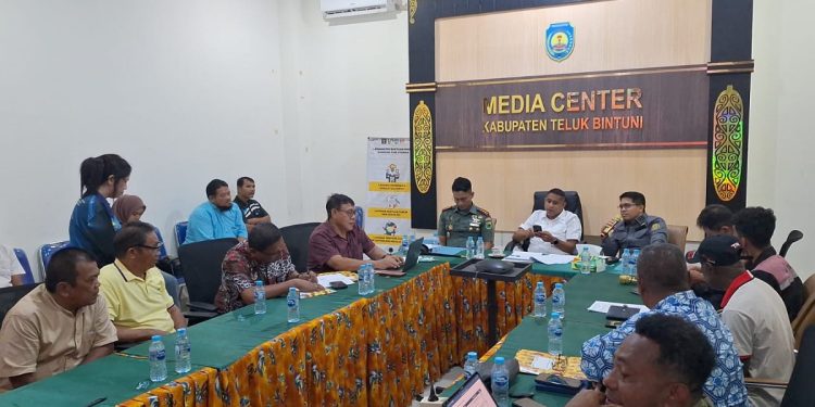 Genjot Pemerataan Penyaluraan BBM, Bupati Bintuni Minta Pertashop Bisa Jual Pertalite