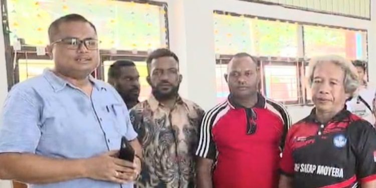 Disdikpora Teluk Bintuni Evaluasi Layanan Pendidikan di Wilayah Terdampak Konflik