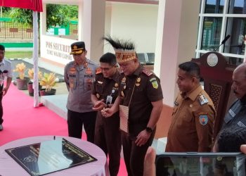 Kejati Papua Barat Resmikan Gedung PTSP Kejari Teluk Bintuni