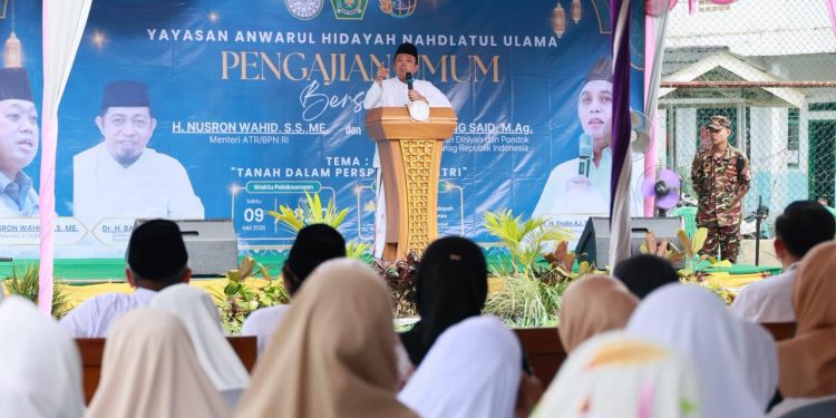 Hadiri Pengajian di Pandeglang, Menteri Nusron: Permudah Rakyat