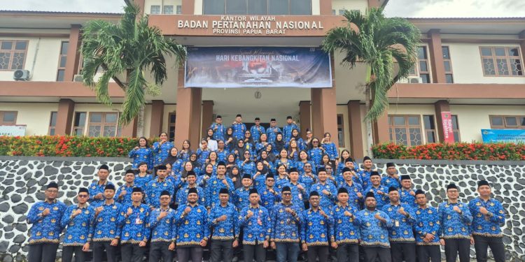 Peringati Harkitnas, Kakanwil BPN Papua Barat Ingatkan Pegawai Maknai Integritas dan Ajak Tingkatkan Kapasitas Diri