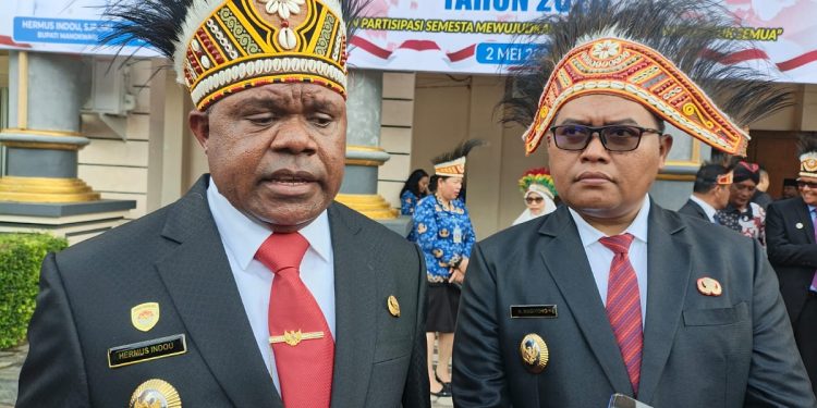 Bupati Ingatkan Jangan Ada Pungli dan Tahan Ijazah Siswa