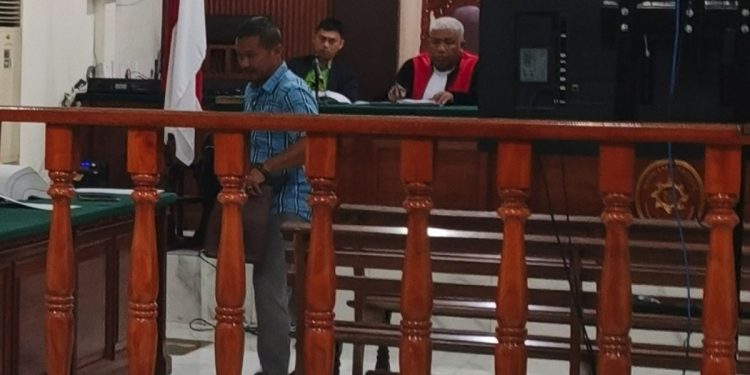 Dibacakan Malam Hari, Mantan Kepala BPKAD Kota Sorong Dituntut Jaksa Enam Tahun Penjara