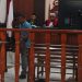 Dibacakan Malam Hari, Mantan Kepala BPKAD Kota Sorong Dituntut Jaksa Enam Tahun Penjara