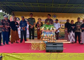 Perkuat Persaudaran di Tanah Perantauan, Pakuwojo Teluk Bintuni Rayakan HUT Ke-14