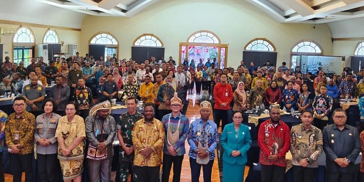 Buka Musrenbang 2027, Gubernur Tekankan Akselerasi Pelayanan Dasar dan Pemberdayaan OAP