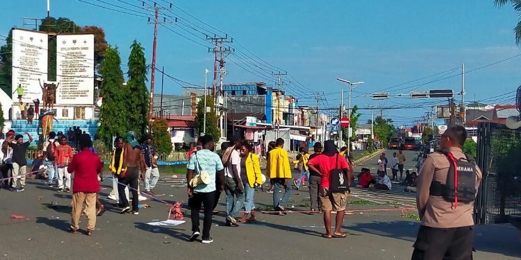 Pengunjuk Rasa Menilai Program Kebijakan Prabowo ‘Korbankan’ Banyak Orang Papua