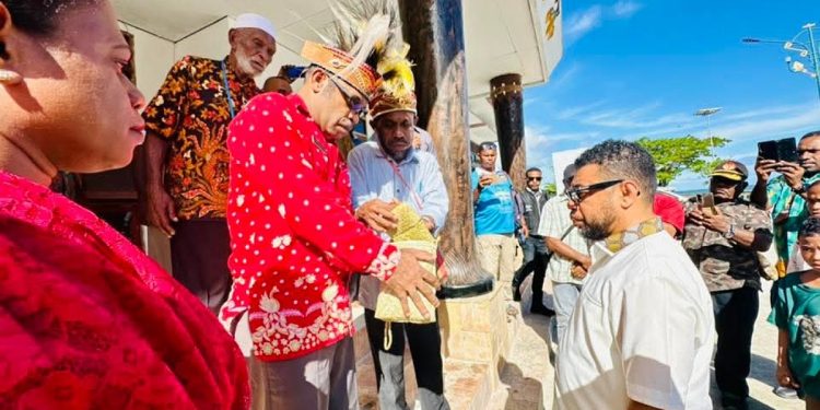 Kunker ke STKIP Nuuwar Fakfak, Wamafma Dorong Pemuda Papua Terus Mengasah Diri