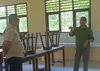 Cek Kesiapan Program Unggulan Presiden, Bupati Yohanis Tinjau Sekolah di Kurano Jaya