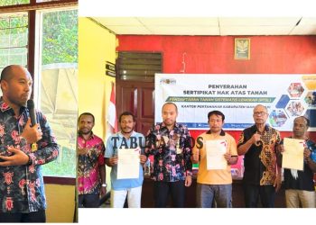 Beri Rasa Aman dan Kepastian Hukum, Kakantah Kab Manokwari Serahkan Sertipikat PTSL