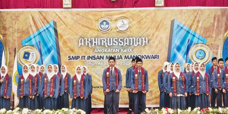 Mugiyono Ajak Lulusan SMP IT Insan Mulia terus Belajar dan Jaga Akhlak