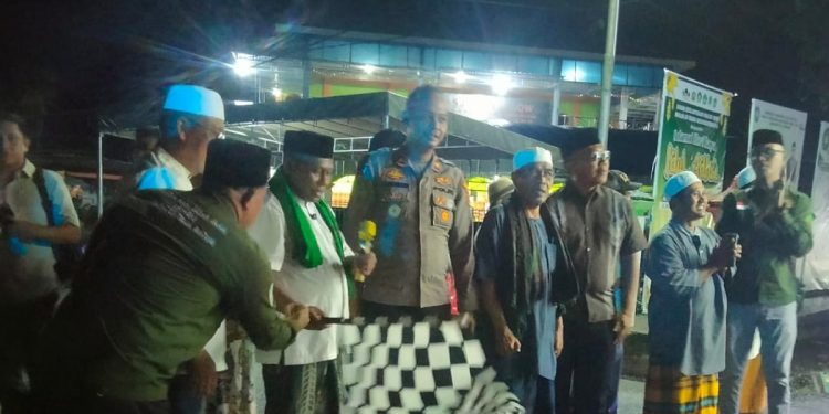 Wabup Joko Lingara Lepas Peserta Pawai Takbiran Idul Adha 1447 H