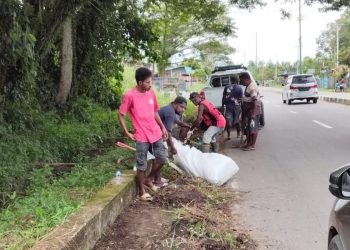 Sambut Kunjungan Mendikdasmen dan HUT ke-23, Dinas PUPR Teluk Bintuni Benahi Wajah Kota
