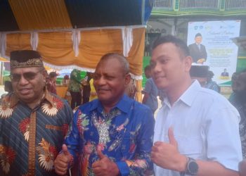 Petrus Kasihiw–Matret Kokop Apresiasi Yohanis–Joko Berhasil Hadirkan Mendikdasmen ke Bintuni