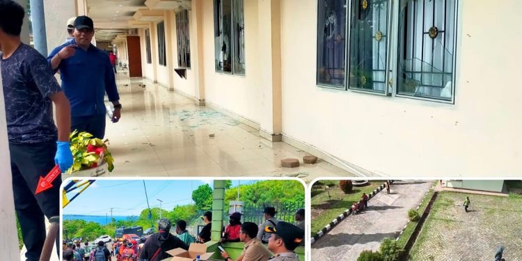 Bambu Adat Dibuka Paksa, Pencaker Pecahkan Kaca Kantor Bupati Manokwari