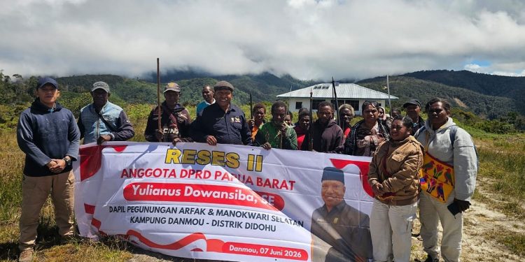 Aspirasi 2025 Tak Dijawab, Masyarakat Danmou dan Dibedik Tolak Reses II Yulianus Dowansiba