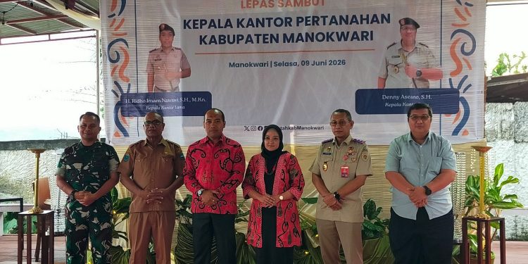 Sertijab Kakantah Manokwari, Denny Aseano Menggantikan Ridho Nawawi