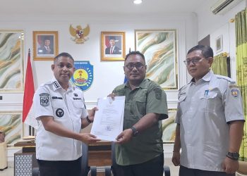 Bupati Tunjuk Jandry Salakory Jadi Plt. Kepala Dishub Teluk Bintuni
