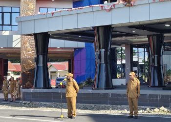Bupati Mansel Geram: ASN Masih Santai Makan Pinang dan Merokok Saat Apel