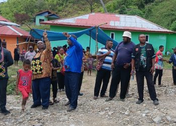 Khawatir Kampung Coisi Tergerus Longsor, DPRPB Minta Pemprov dan Pegaf Kolaborasi Cari Solusi